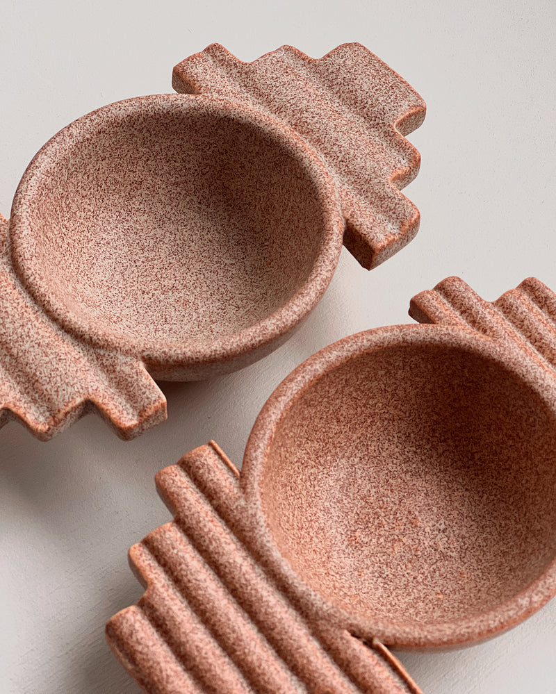 Sol Dish in Iron